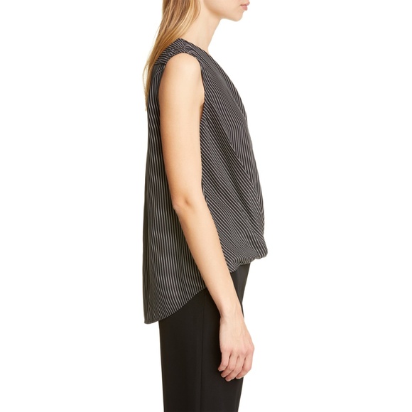 RAG & BONE NWT VICTOR SLEEVELESS 100% SILK BLACK WHITE STRIP BLOUSE. SIZE M - Picture 2 of 14